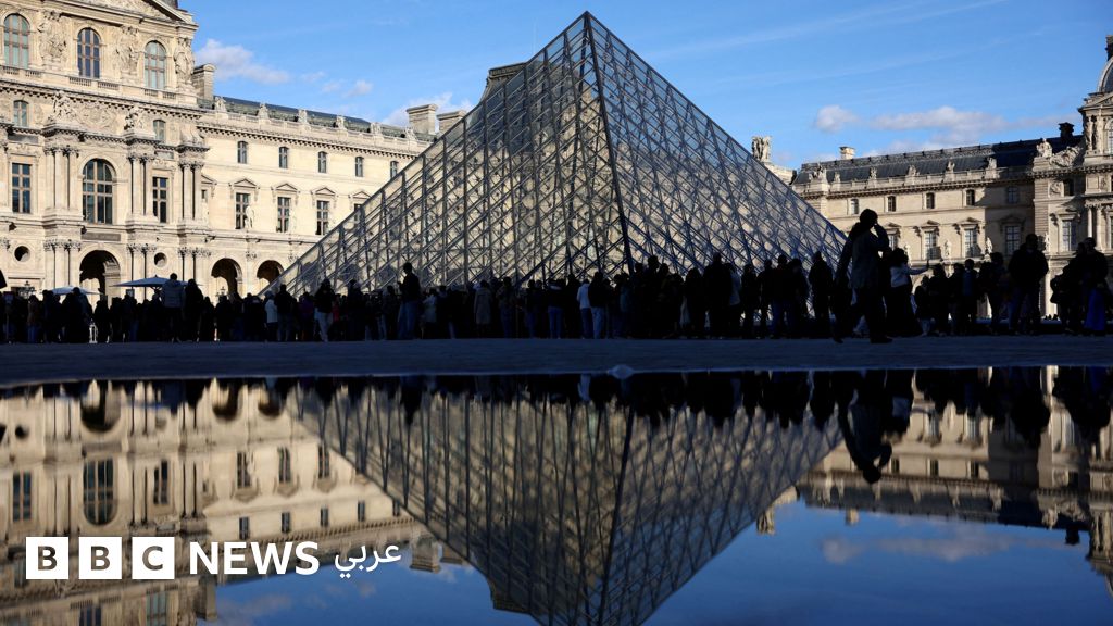 تسريب مائي يتلف مئات مجلدات الحضارة المصرية في متحف اللوفر… فما الذي حدث؟