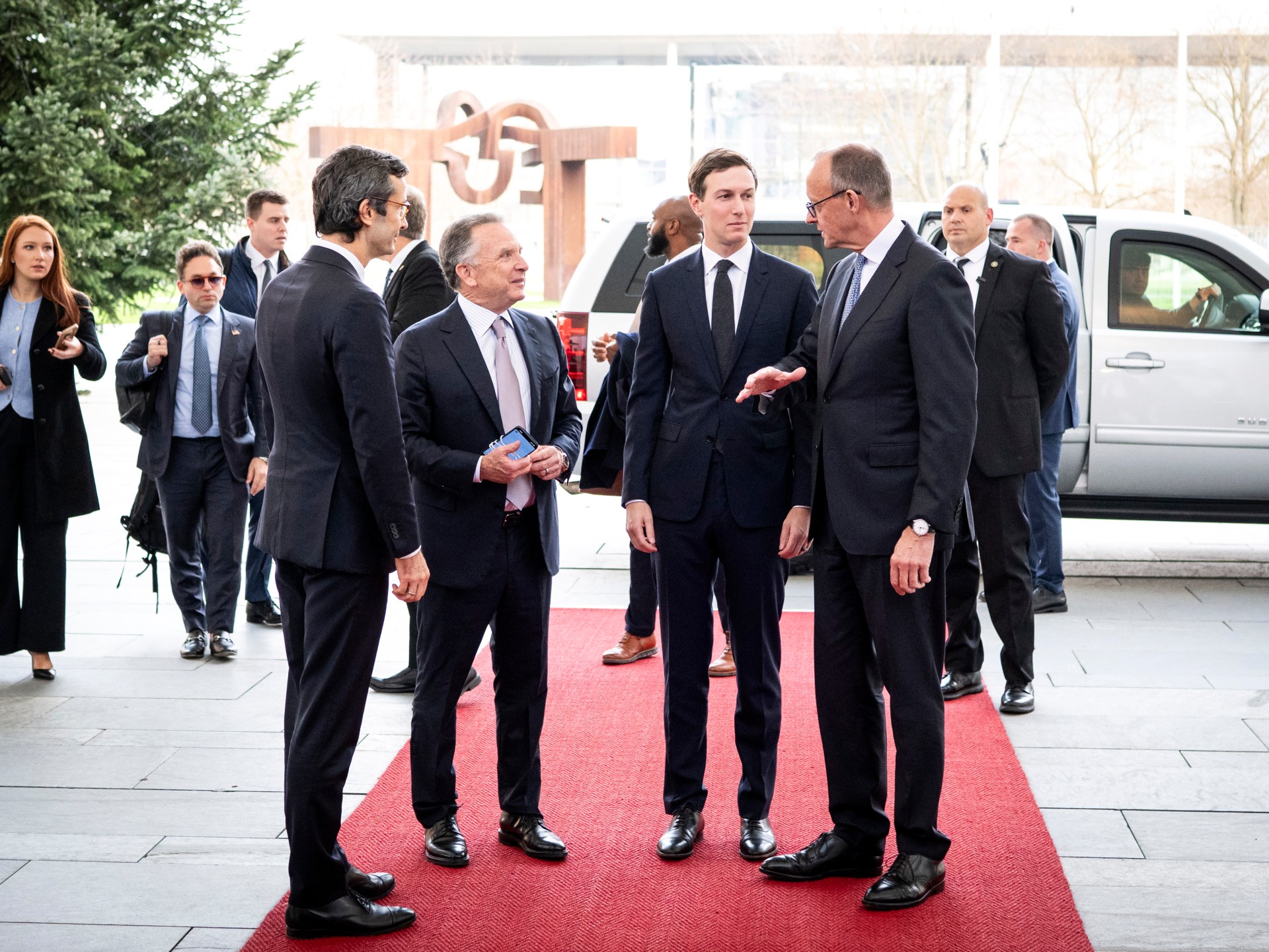 تقدم بمحادثات السلام وروسيا تتمسك بتخلي أوكرانيا عن حلم الناتو تقدم بمحادثات السلام وروسيا تتمسك بتخلي أوكرانيا عن حلم الناتو