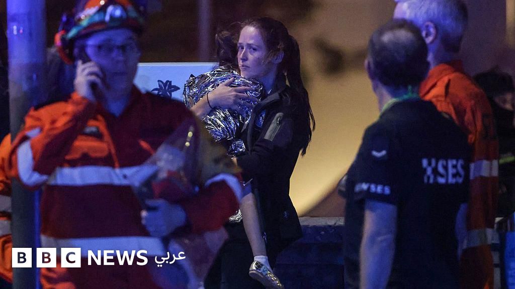 في أعقاب مجزرة بوندي المروعة، تتناول مقالة في مجلة الإيكونوميست هجوم سيدني، مسلطة الضوء على التحديات الصعبة التي تواجه أستراليا فيما يتعلق بمسألة التطرف وتداعياته المحتملة على المجتمع.