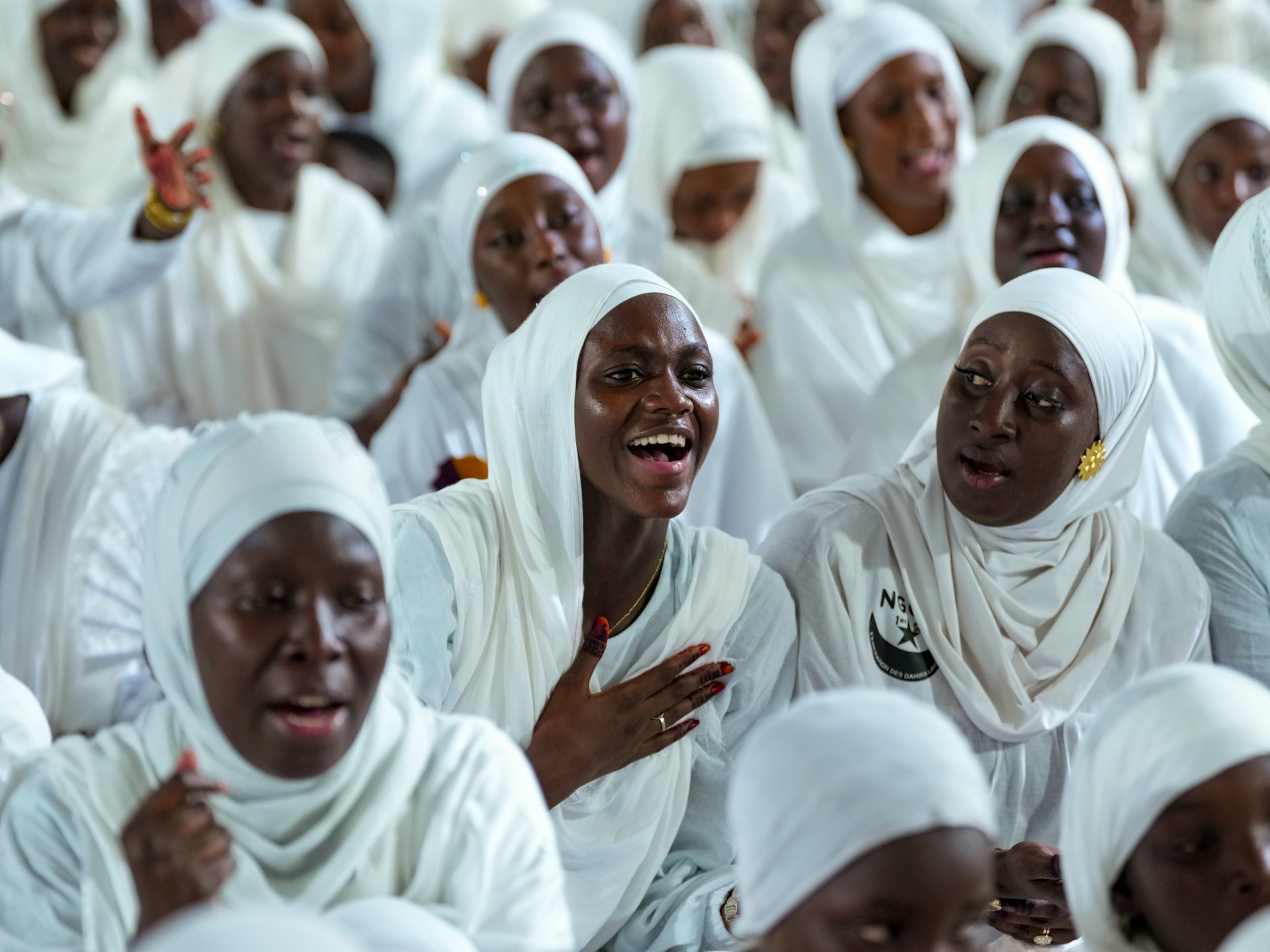 السنغال تسمح بصور الهوية بالحجاب السنغال تسمح بصور الهوية بالحجاب