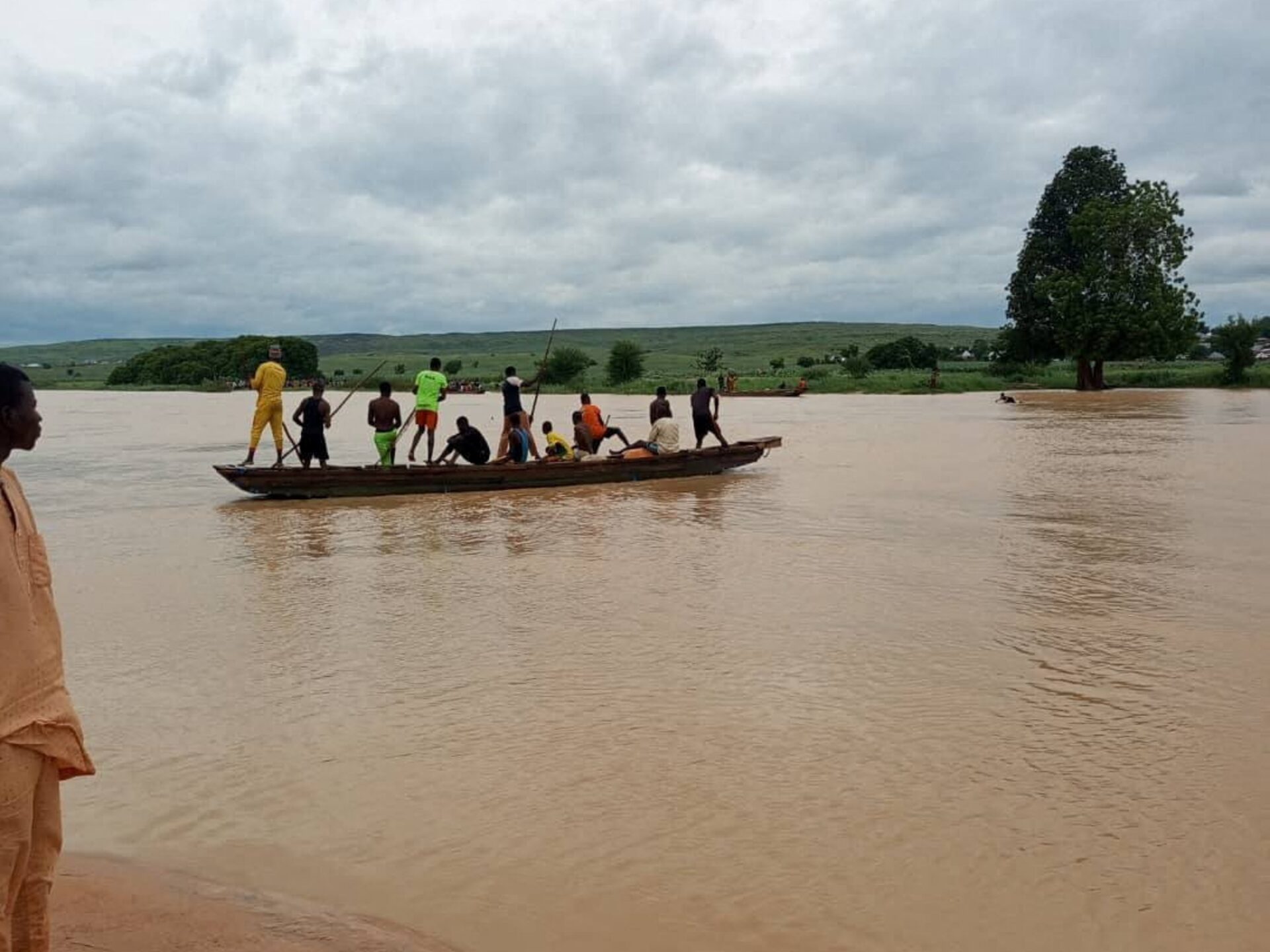25 قتيلاً بغرق قارب في نيجيريا