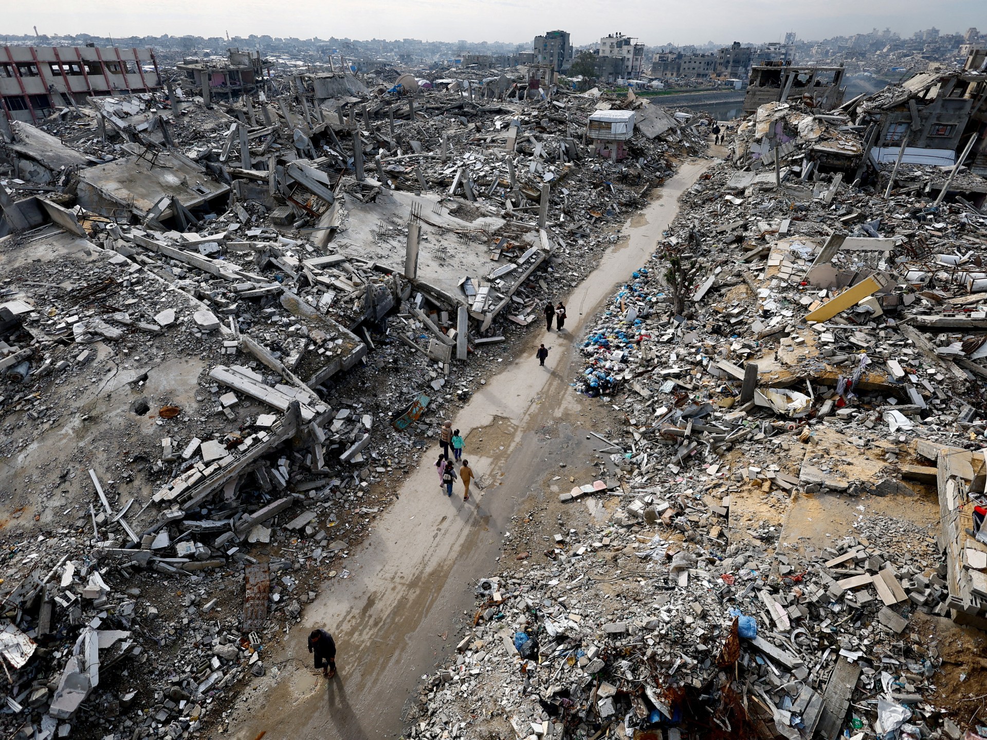 غارات ونسف إسرائيلي بالقطاع غارات ونسف إسرائيلي بالقطاع