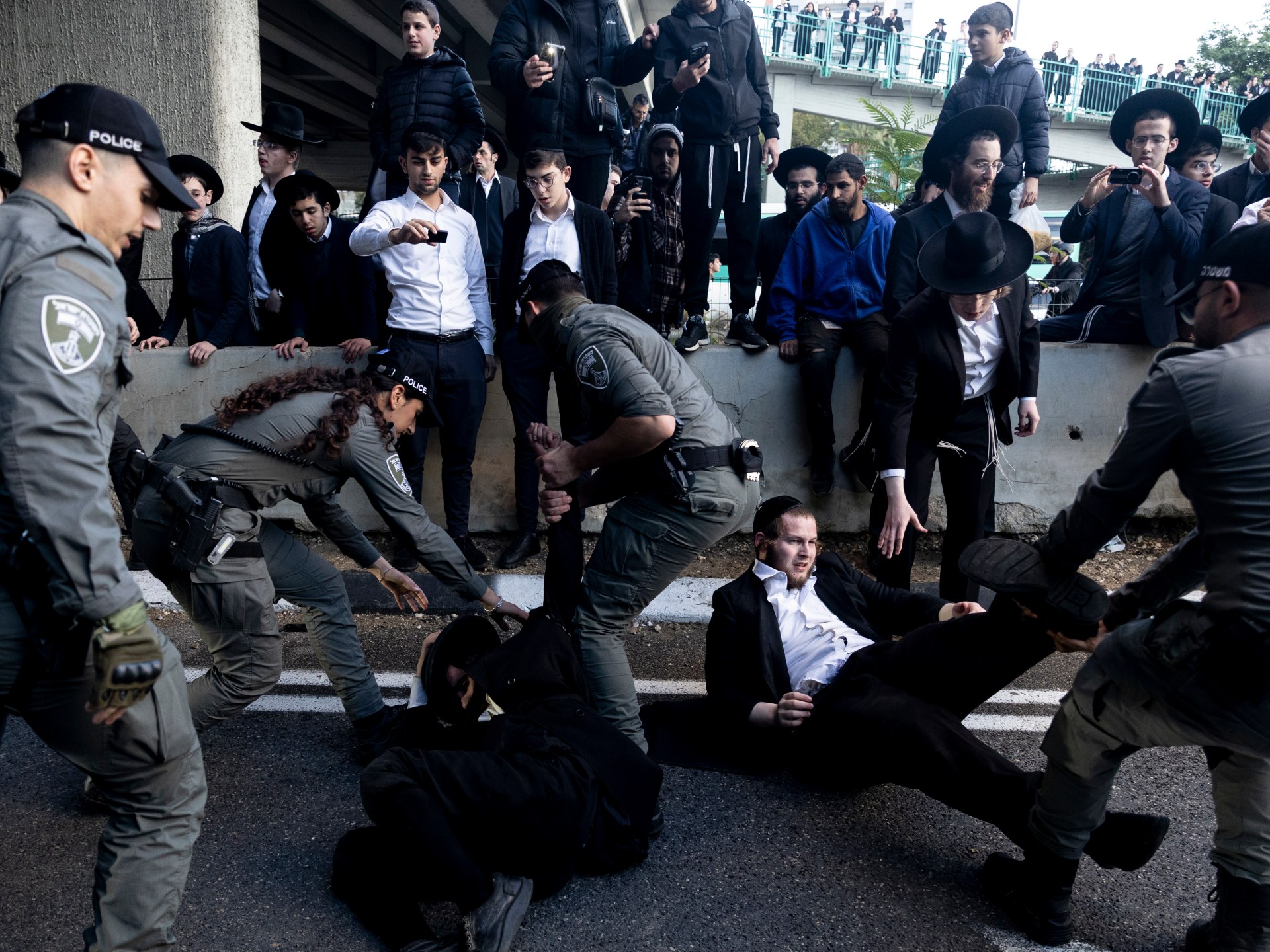 تجنيد الحريديم يهدد بانهيار الائتلاف الحكومي